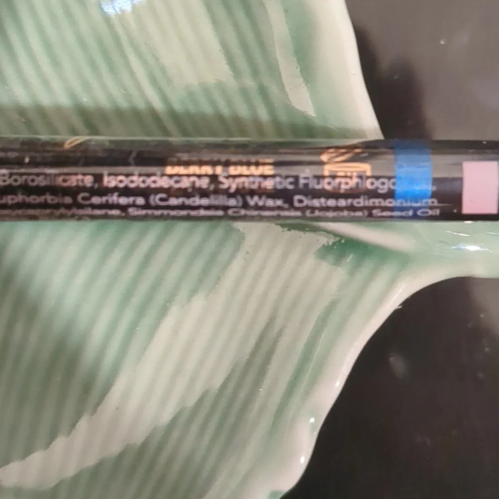 NWT Eyeliner